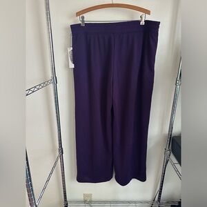 LIZ CLAIBORNE Purple Sweat Pants.